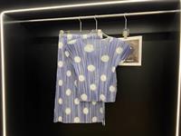 Miyake 2025 Женское Платье В Пол Большого Размера Из Двух Частей Повседневное Платье Для Похудения Облегающее Облегченное Дышащее Платье В Горошек